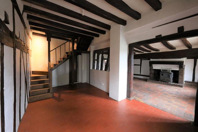 Maison - 90 m² - 3 pièces