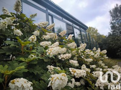 Maison - 195 m² - 7 pièces