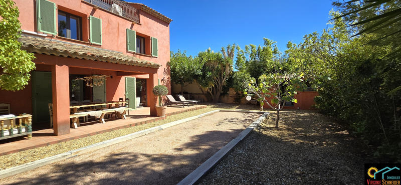 Maison - 170 m² - 6 pièces