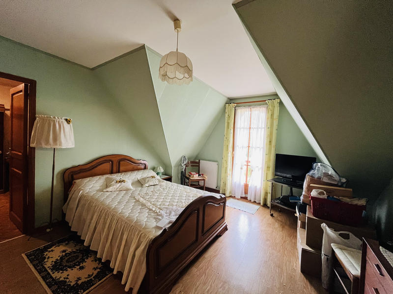 Maison - 170 m² - 7 pièces