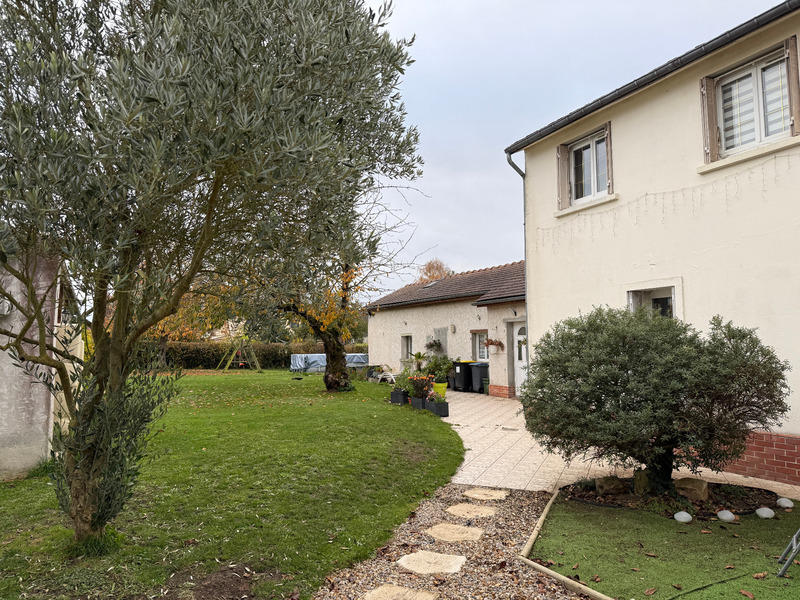 Maison - 130 m² - 6 pièces