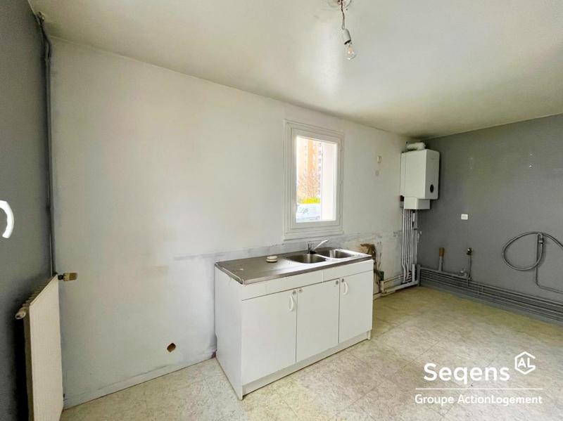 Maison - 83 m² - 4 pièces