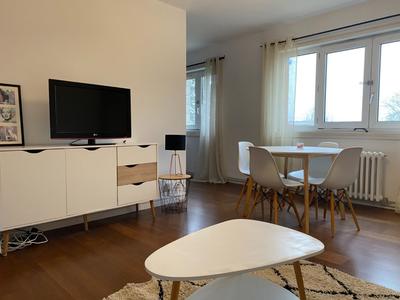 Appartement - 77 m² - 3 pièces