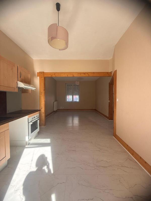 Maison - 96 m² - 4 pièces