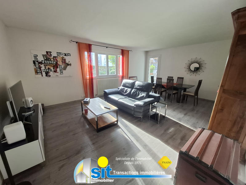 Appartement - 122 m² - 5 pièces