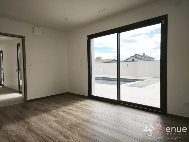 Maison - 229 m² - 5 pièces