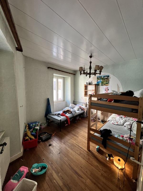 Maison traditionnelle - 120 m² - 6 pièces