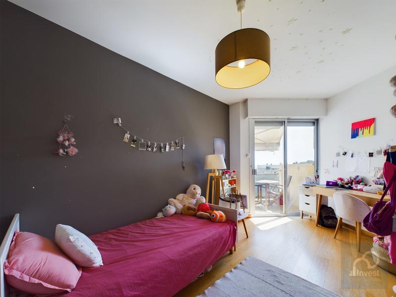 Appartement - 110 m² - 4 pièces