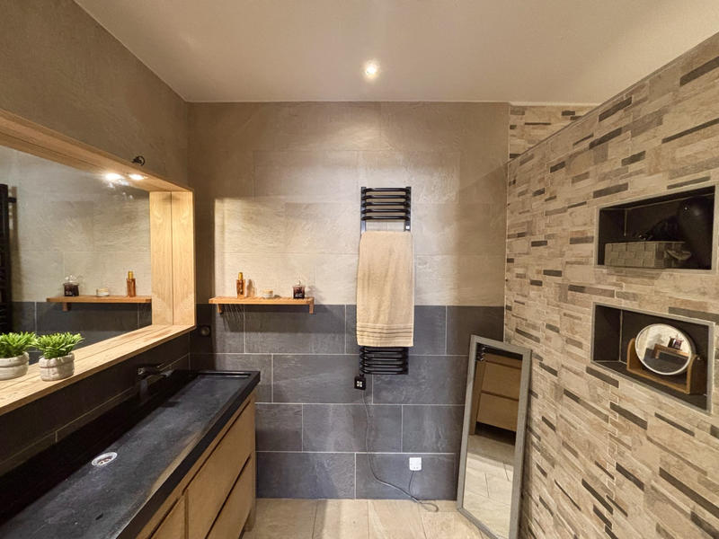 Maison - 147 m² - 6 pièces