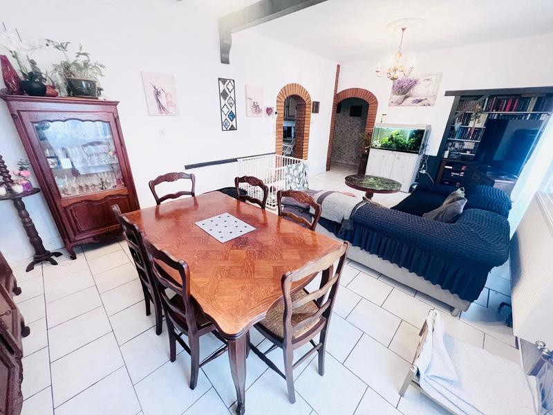 Appartement - 126 m² - 5 pièces