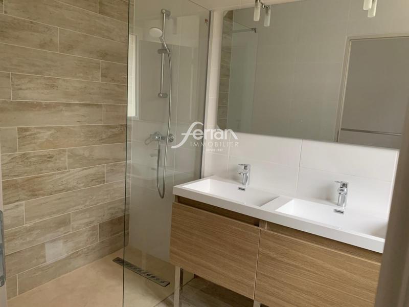 Villa - 94 m² - 4 pièces