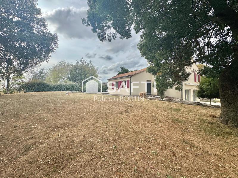 Maison - 249 m² - 11 pièces