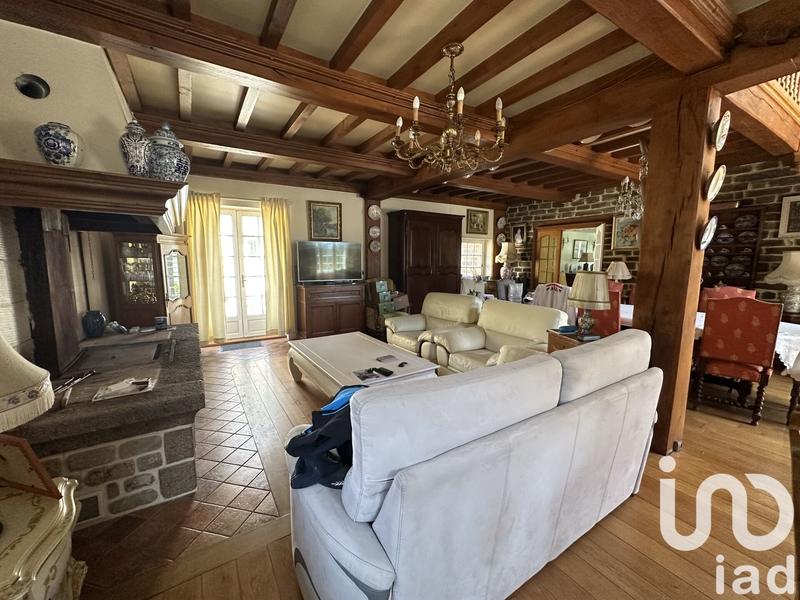 Maison - 203 m² - 5 pièces