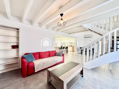 Maison - 125 m² - 8 pièces