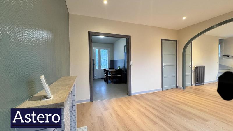 Maison - 108 m² - 8 pièces