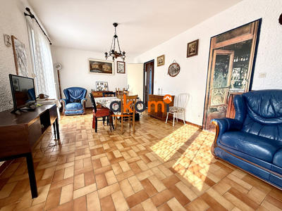 Maison - 82 m² - 5 pièces