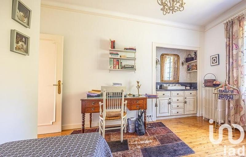 Maison - 195 m² - 6 pièces