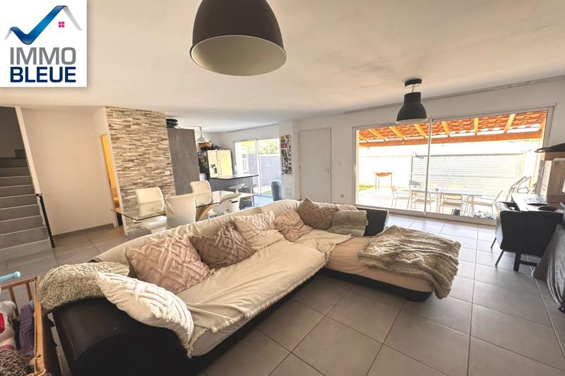 Maison - 93 m² - 5 pièces