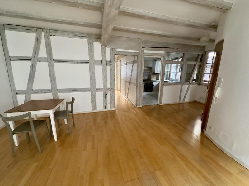 Appartement - 67 m² - 4 pièces