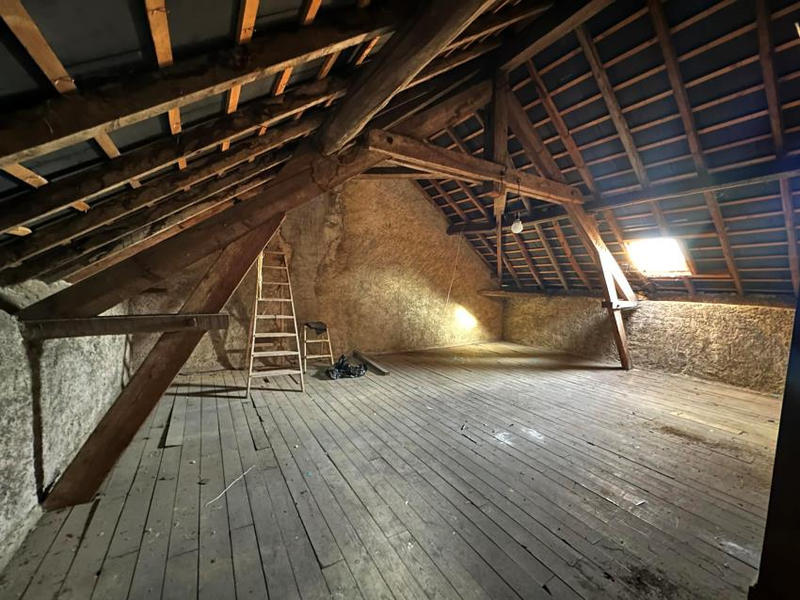 Maison - 121 m² - 5 pièces