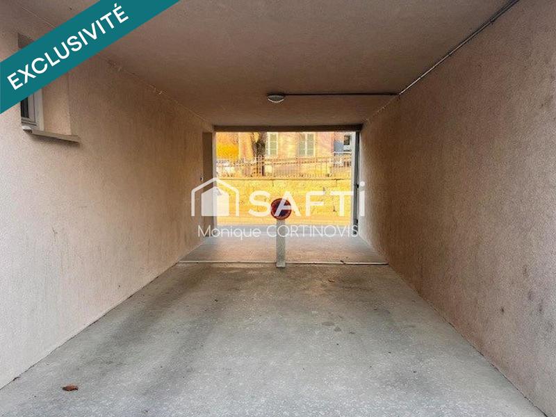 Local commercial - 64 m² - 3 pièces