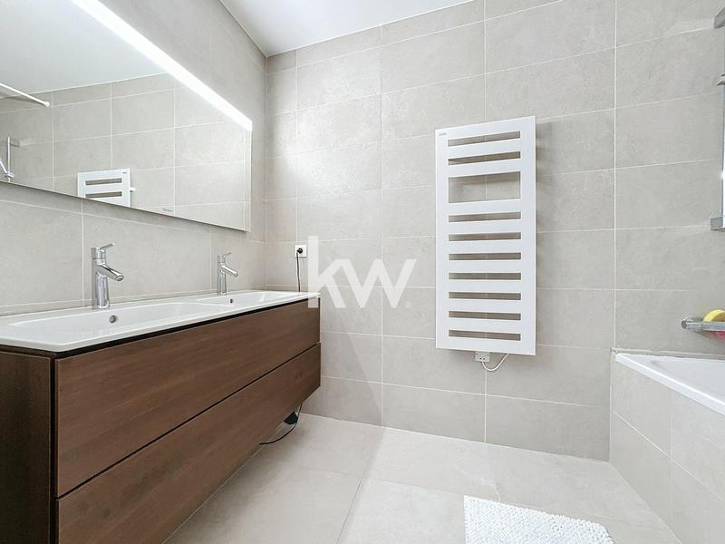 Maison - 127 m² - 5 pièces