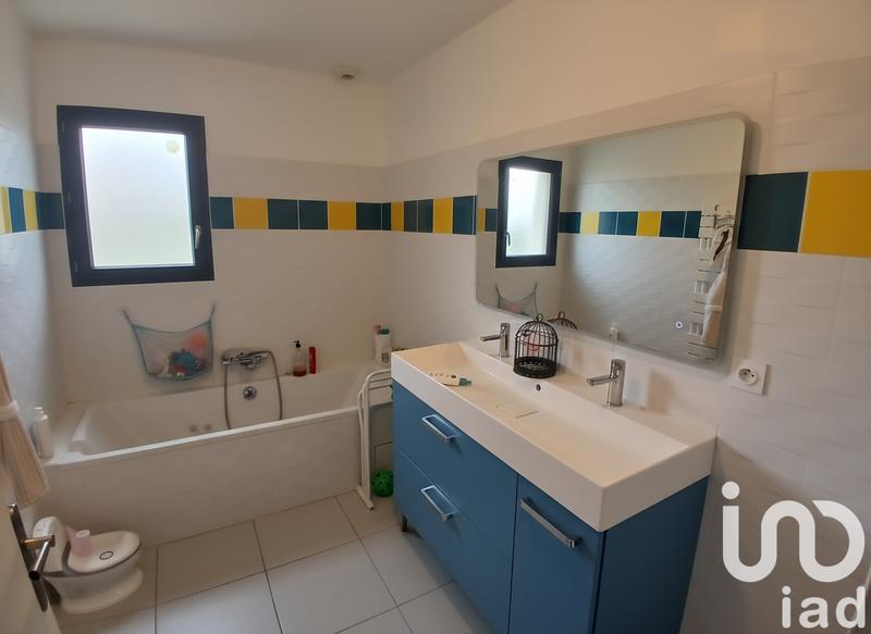 Maison - 177 m² - 7 pièces