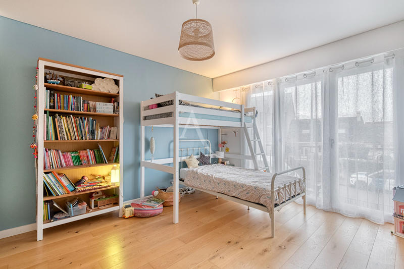 Maison - 145 m² - 6 pièces