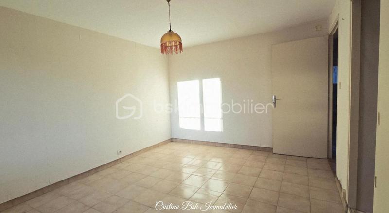 Maison - 190 m² - 8 pièces