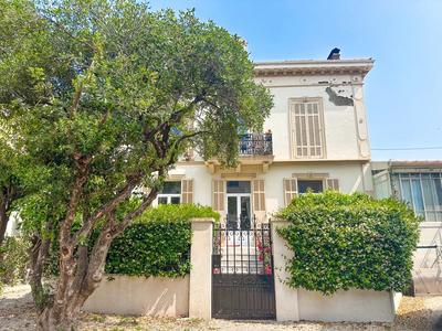 Appartement - 67 m² - 4 pièces