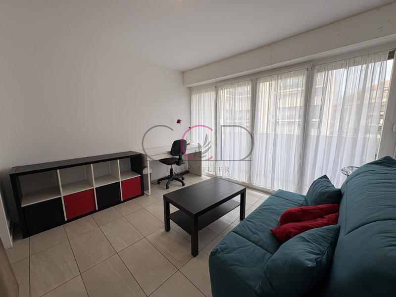 Appartement - 18 m² - 1 pièce