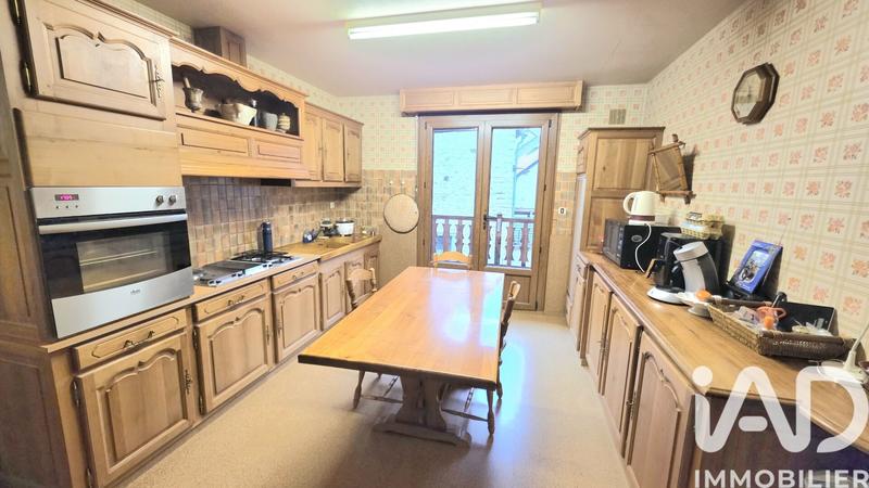 Maison - 163 m² - 7 pièces