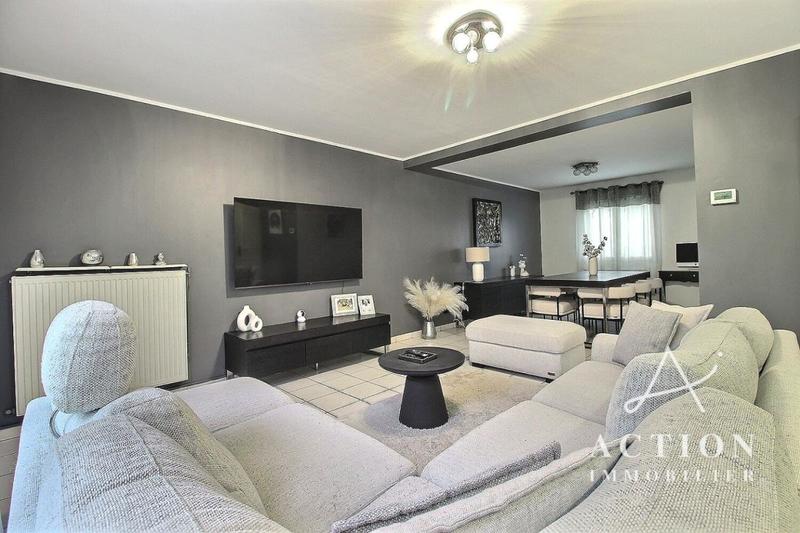 Maison - 110 m² - 4 pièces