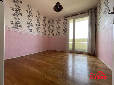 Appartement - 79 m² - 5 pièces