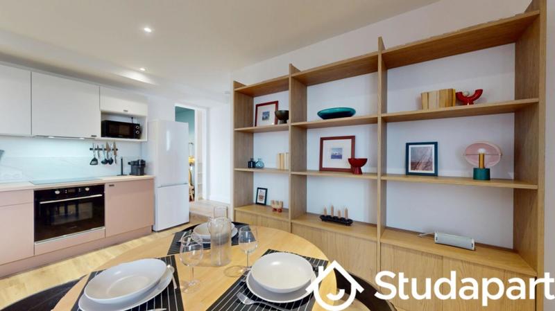 Chambre - 12 m² - 1 pièce