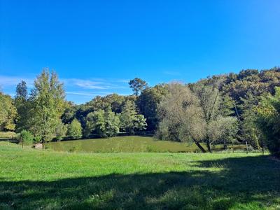 Maison - 520 m² - 18 pièces