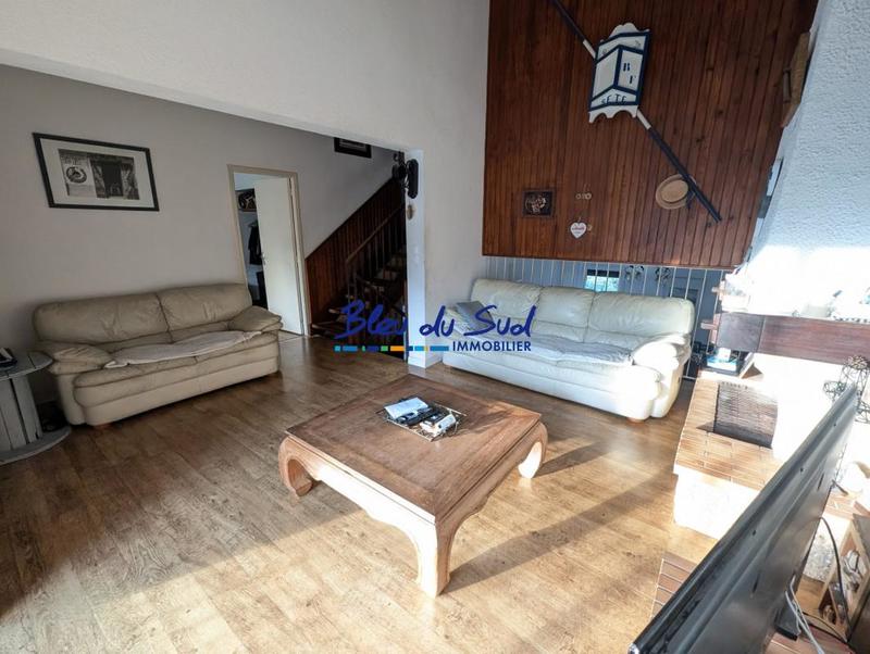 Maison - 95 m² - 5 pièces