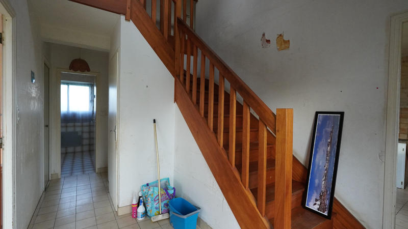 Maison - 95 m² - 5 pièces