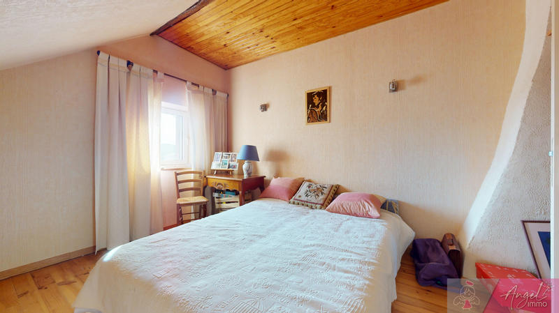 Maison - 154 m² - 5 pièces