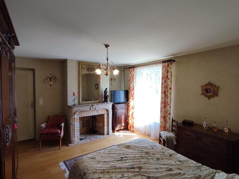 Maison ancienne - 350 m² - 13 pièces