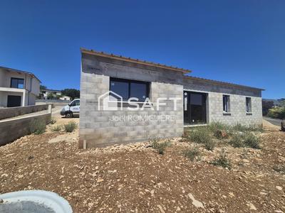 Maison - 121 m² - 4 pièces