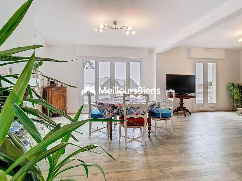 Maison - 133 m² - 6 pièces