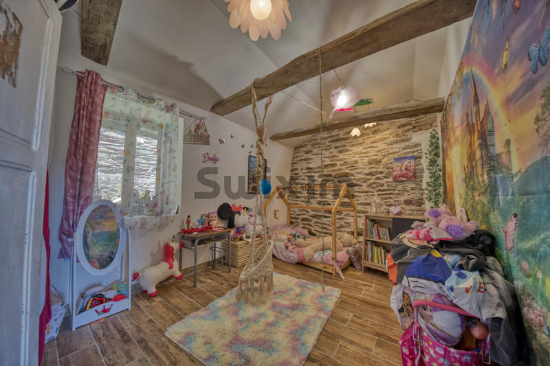 Mas - 106 m² - 4 pièces