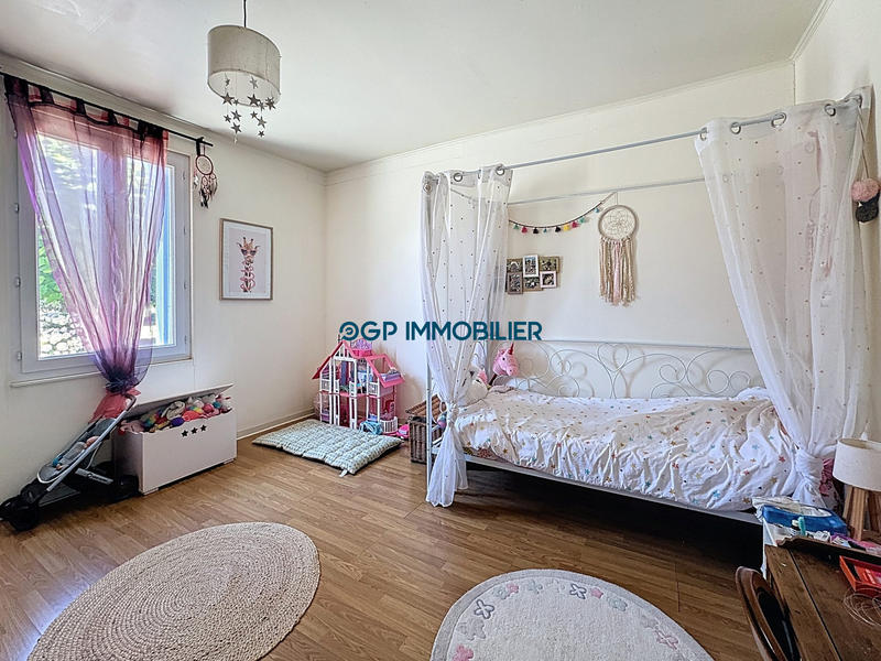 Maison - 200 m² - 4 pièces