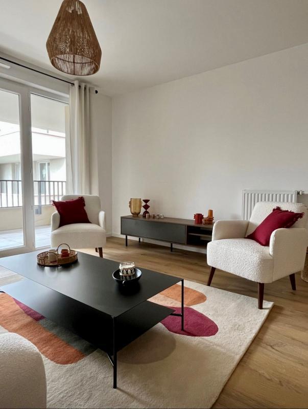 Appartement - 67 m² - 3 pièces