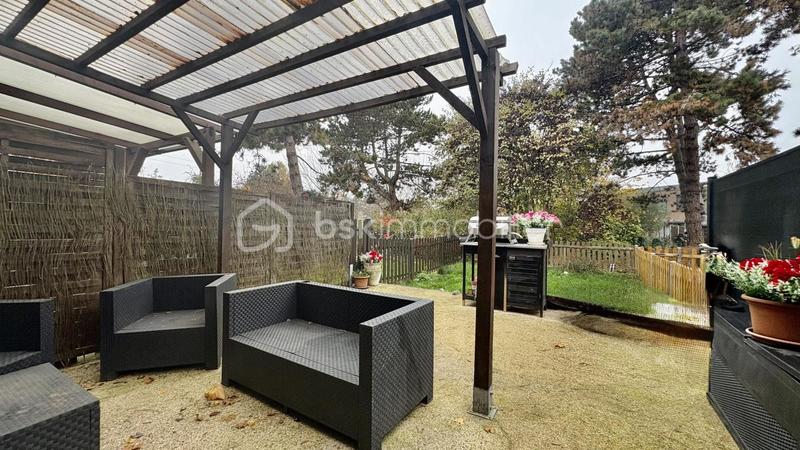 Maison traditionnelle - 98 m² - 5 pièces