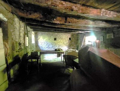 Maison - 180 m² - 7 pièces