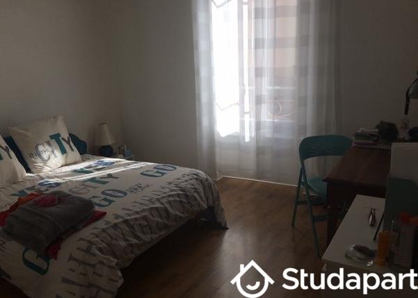 Chambre - 25 m² - 1 pièce