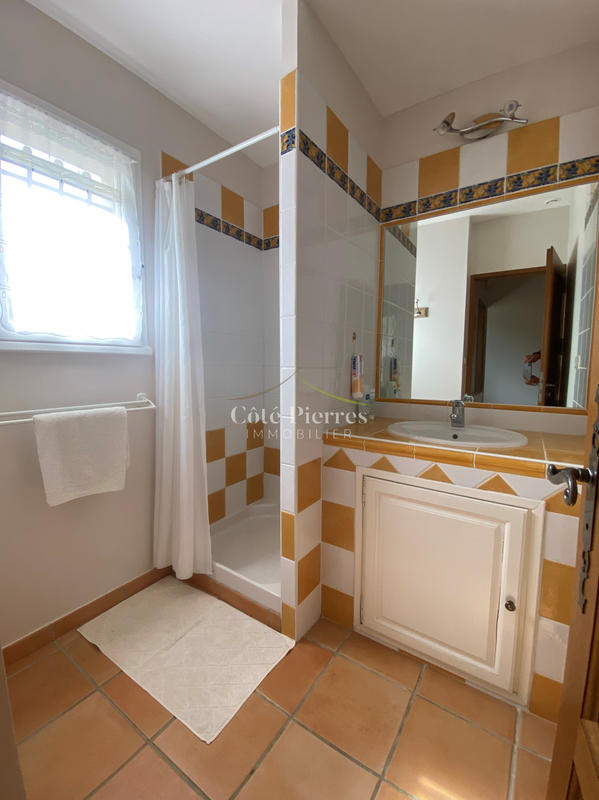 Villa - 205 m² - 8 pièces