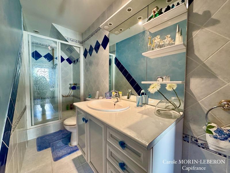 Maison de ville - 320 m² - 13 pièces